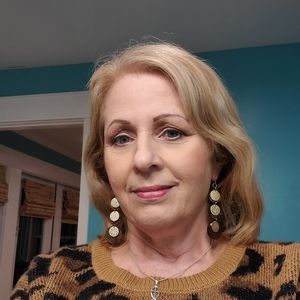 Meet your Posher, Vicky curtis